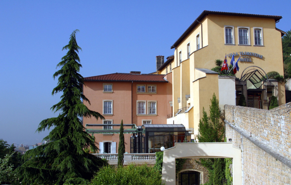Vue extérieure de la Villa Florentine © Dortmann