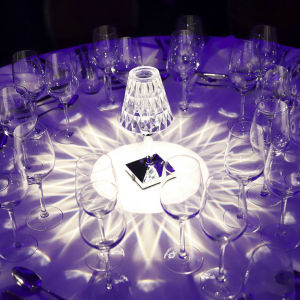 Table de soirée mise en lumière par Instant Lumière © Instant Lumière