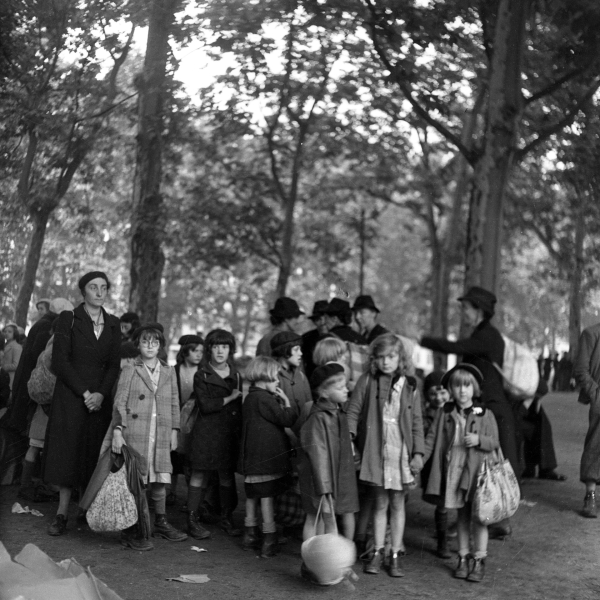 Enfants pendant l'Exode © Emile Rouge / CHRD