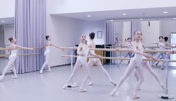 Festival Drôle d’endroit pour des rencontres 2020 - Petites danseuses © © KMBO