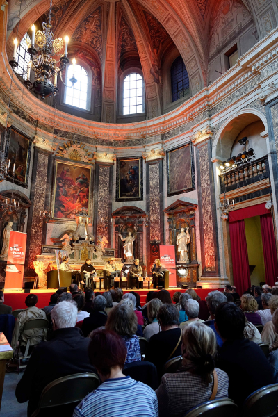 Quais du polar : conférence à la Chapelle de la Trinité © Quais du Polar / Sandrine Thesillat