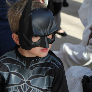 Enfant déguisé en Batman © Pixabay _ SchoolPRPro