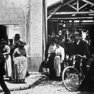 Sortie d'Usine - Institut Lumière